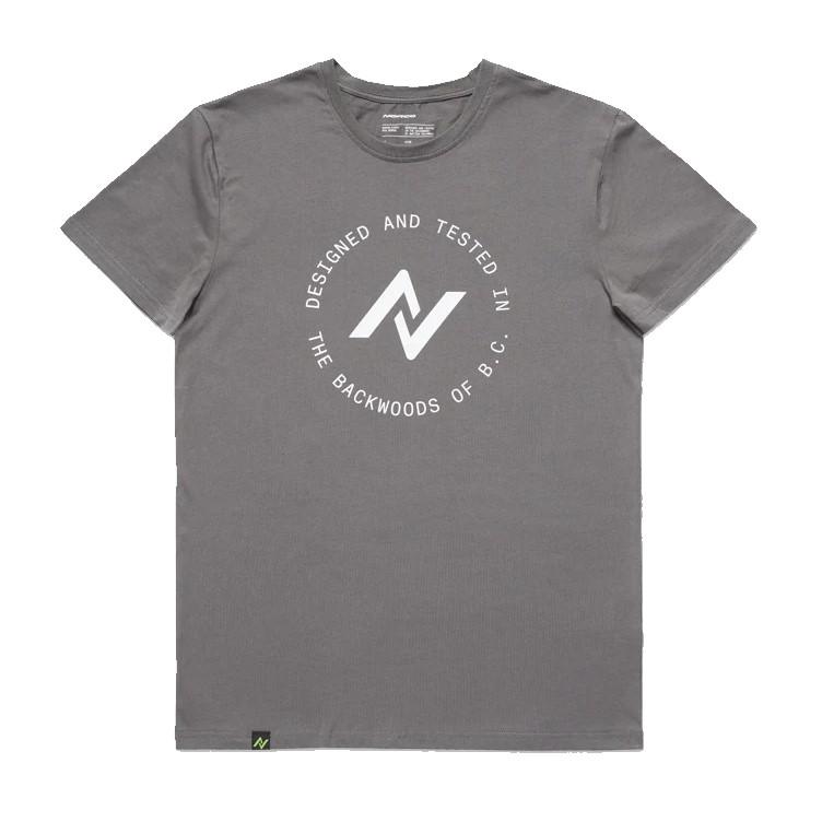 Polera Lifestyle Backwoods Seal Gris Norco