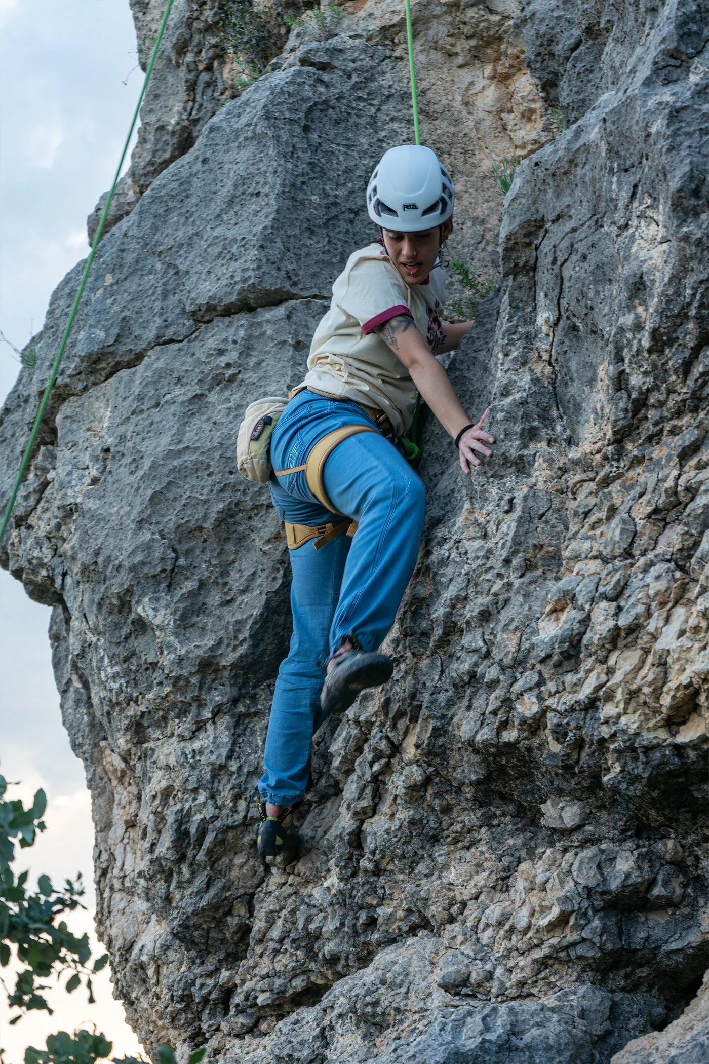 Pantalón Escalada Jeanstrack Trekking Tarya Jeans Bleach Mujer