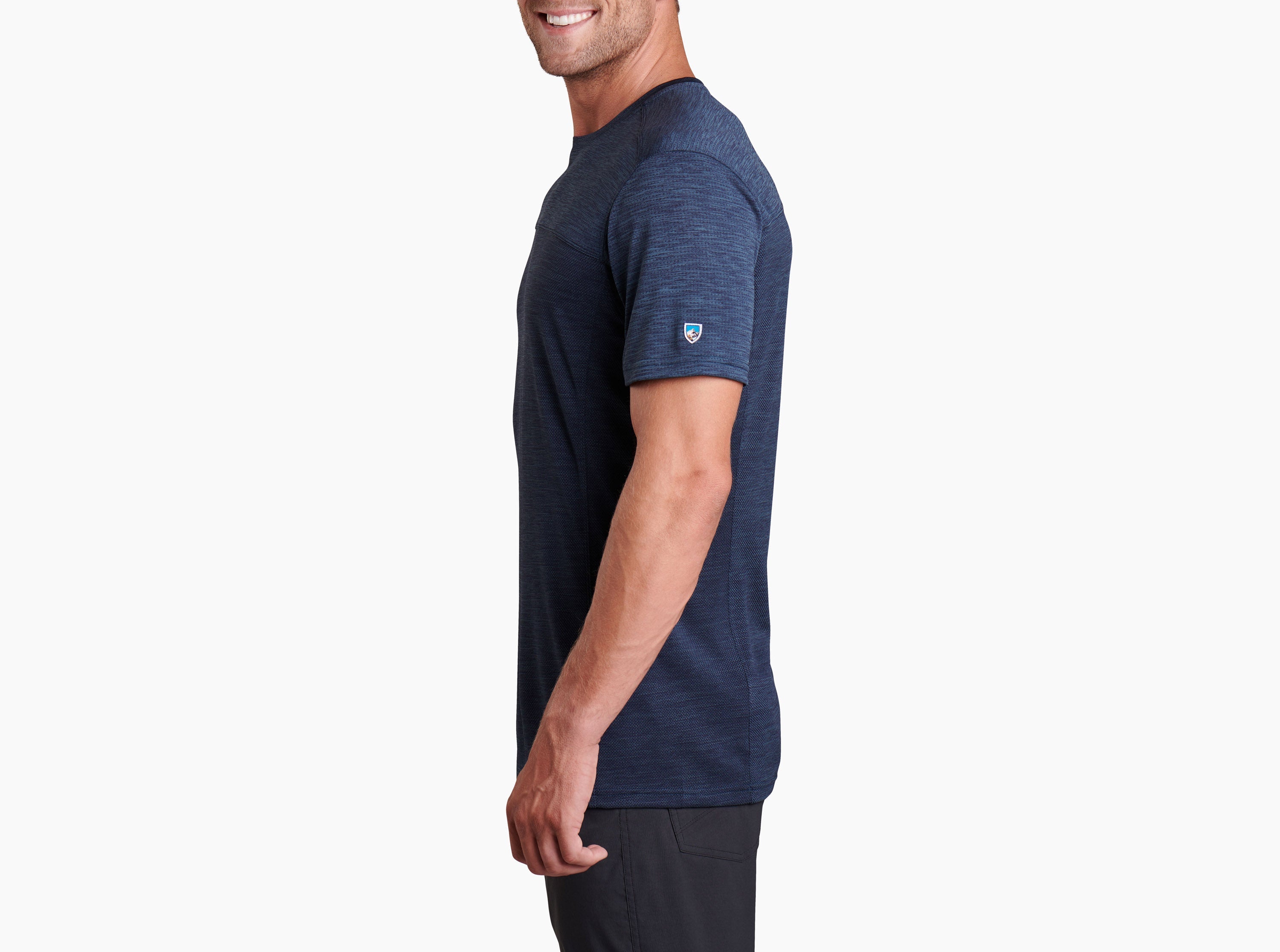 Polera Kühl Engineered Krew