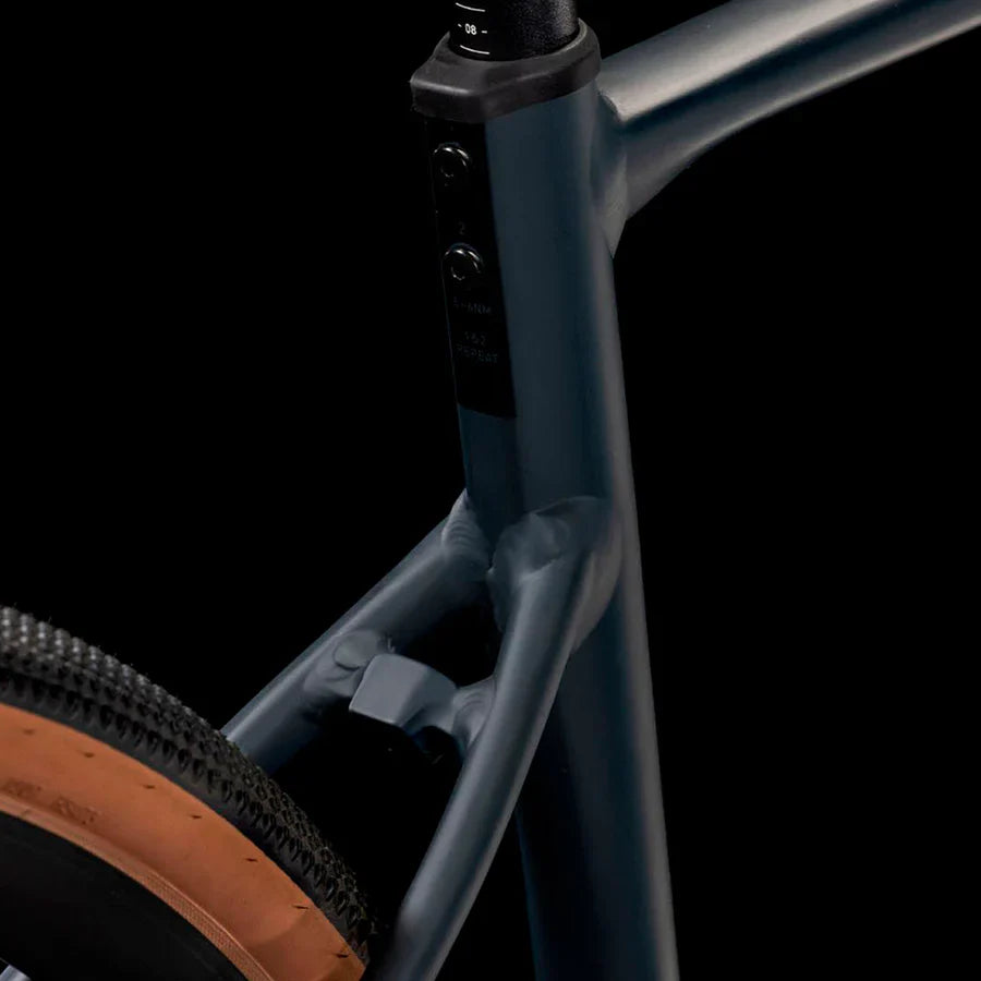 Bicicleta Ruta Cube Nuroad Pro Night'n'Black