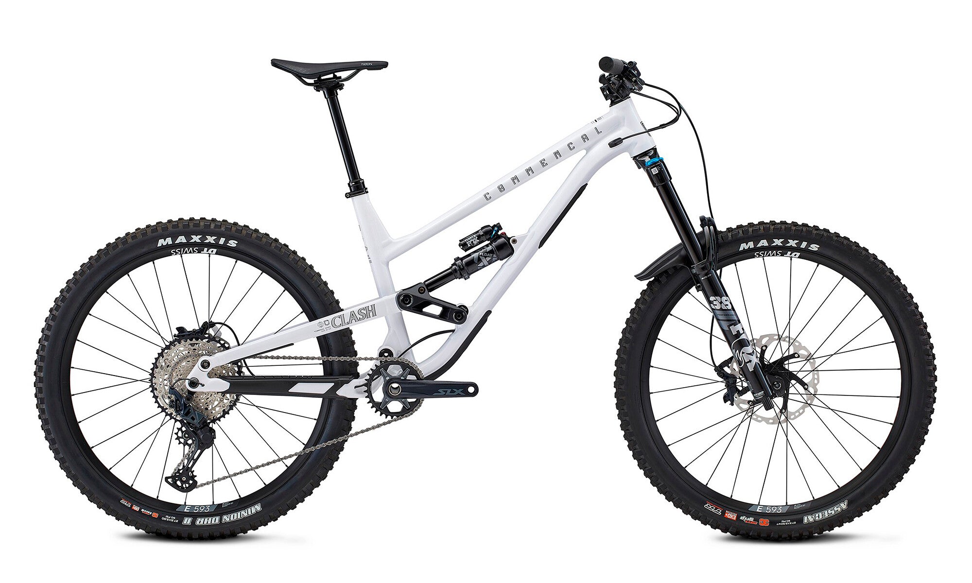 Bicicleta Enduro Commencal Clash Essential Pure White 2026