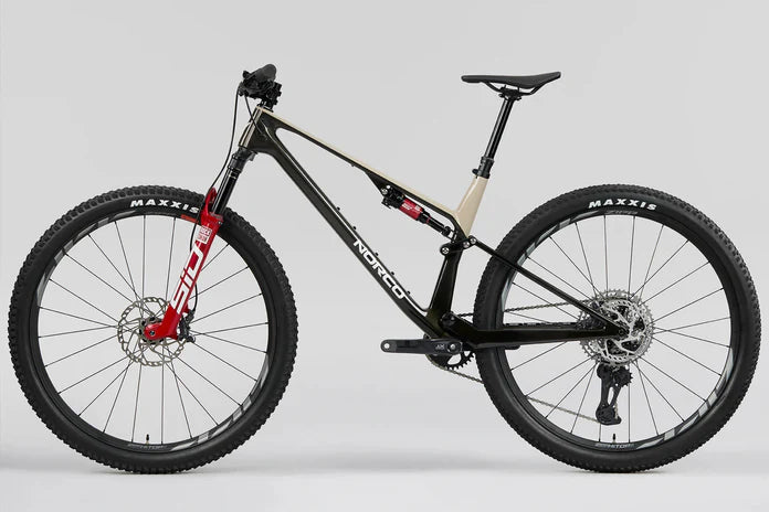 Bicicleta Revolver C1 120 Gris/Negro Norco (Preventa Marzo)