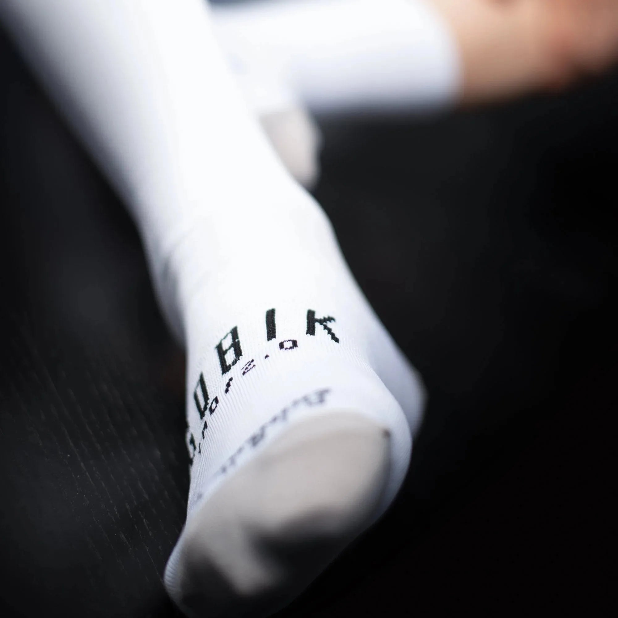 Calcetines Gobik Iro 2.0 Unisex White Logo