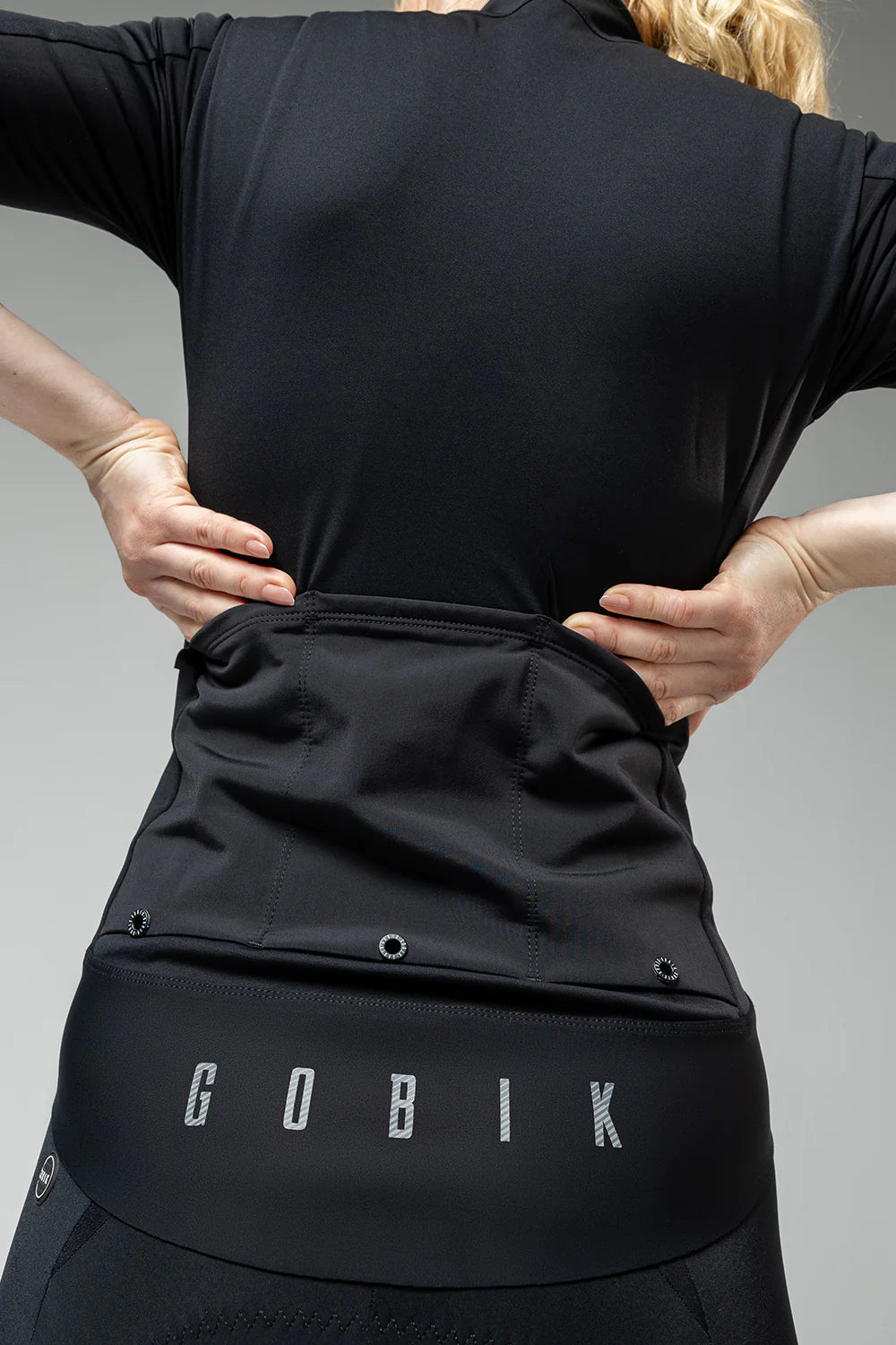 Chaqueta Gobik Manga Corta Envy Mujer Jet Negro