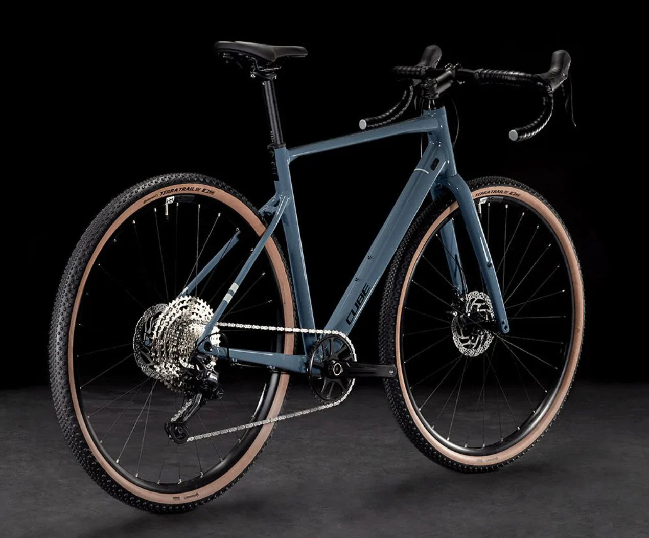Bicicleta Gravel Cube Nuroad EX Whale´n´Black