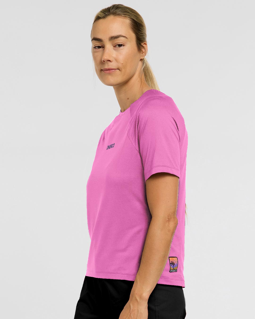 Jersey de manga corta Ather para mujer | Rebel Rose
