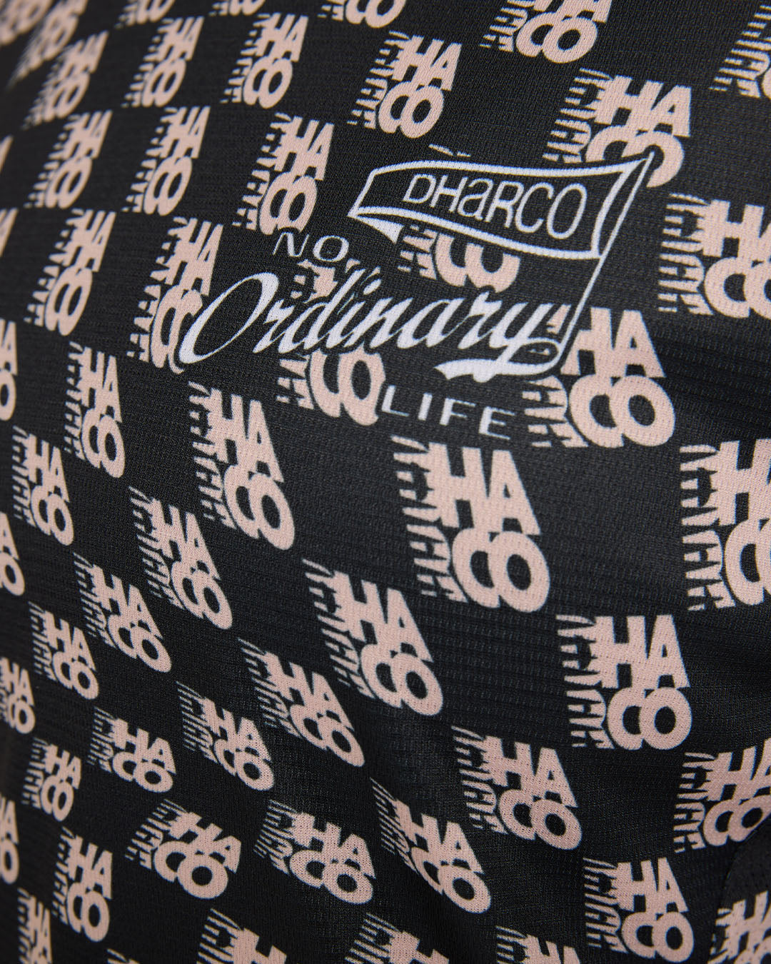Camiseta Gravity para mujer | Marcar por favor