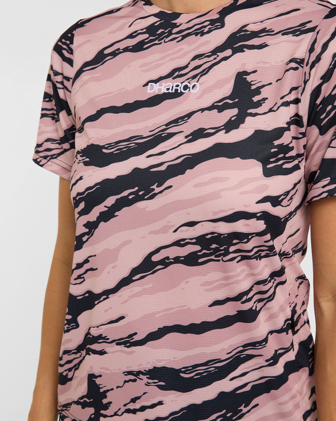 Camiseta de manga corta para mujer | Ambush