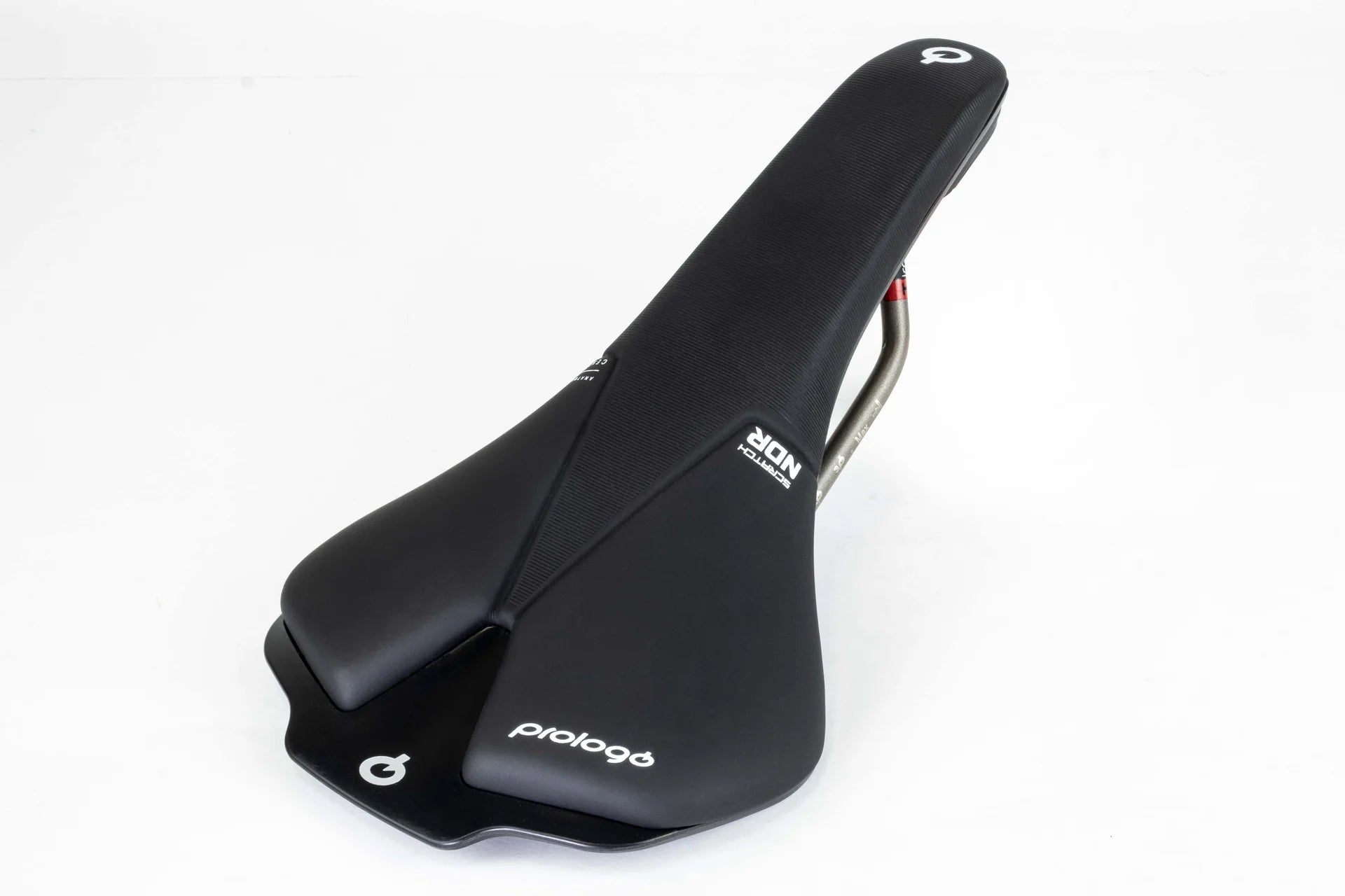 Asiento Prologo Scratch NDR Tirox 140mm Negro