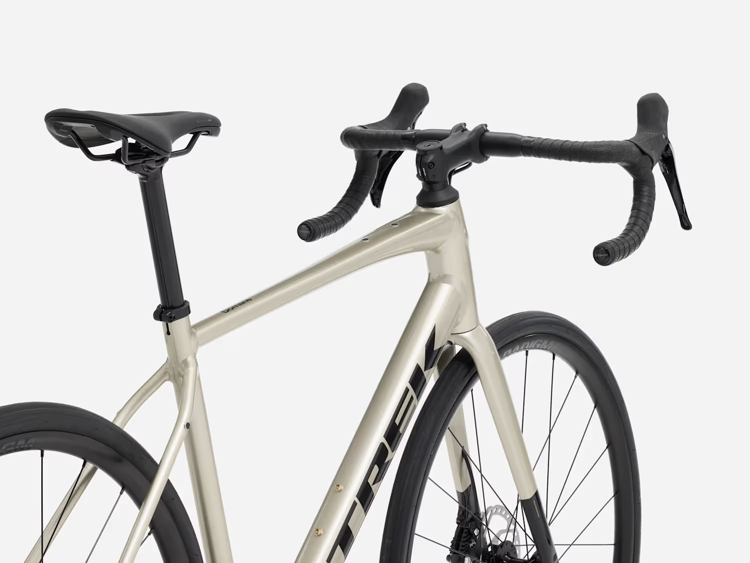 Bicicleta Ruta Trek Domane AL 4 Gen 4 Café