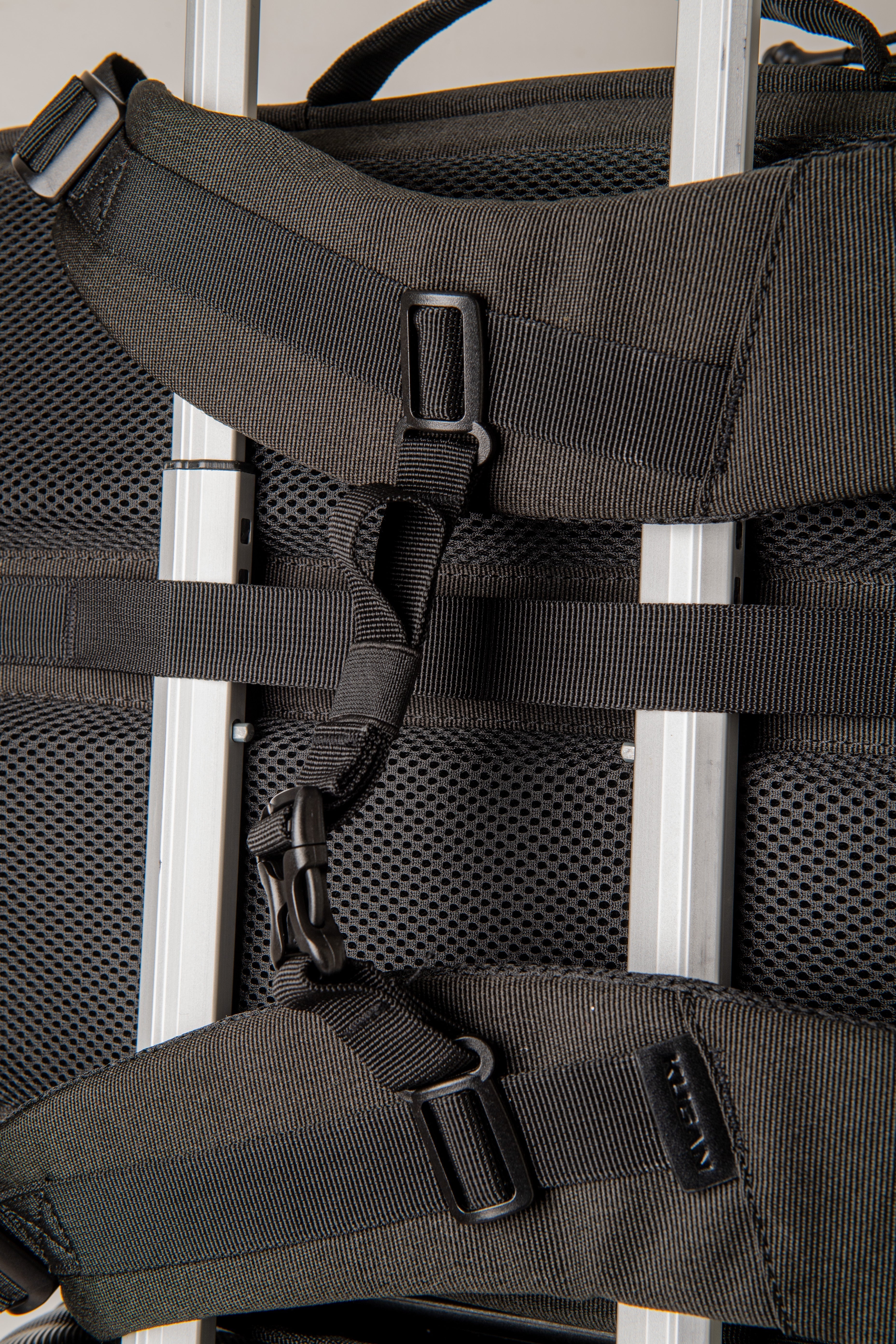 Mochila Traveler Carbon Black