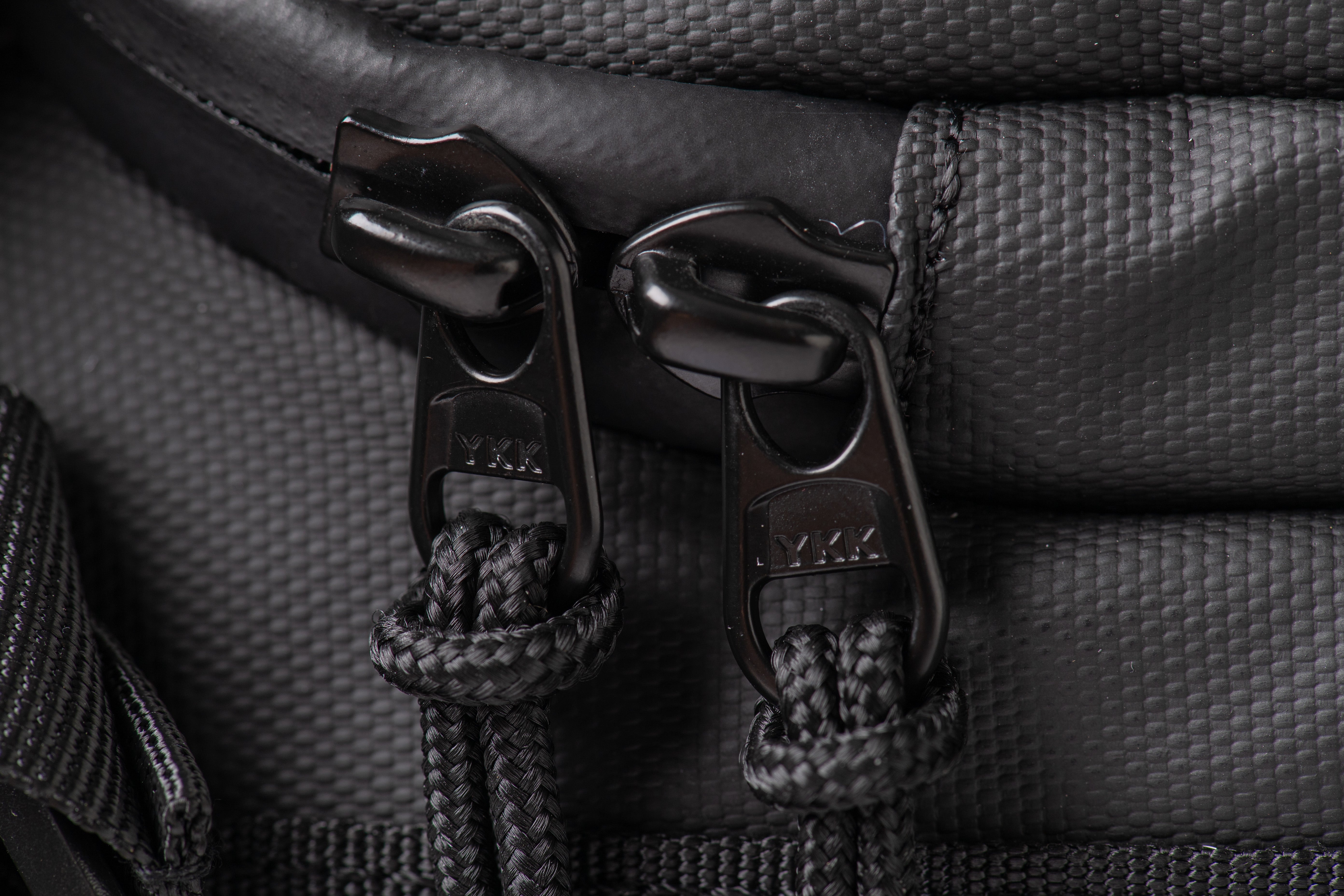 Bolso Duffel 40L Carbon Black