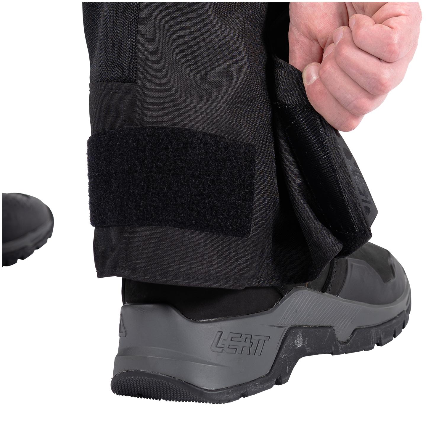 Pantalón Leatt Moto ADV FlowTour 5.5 V25 Stealth