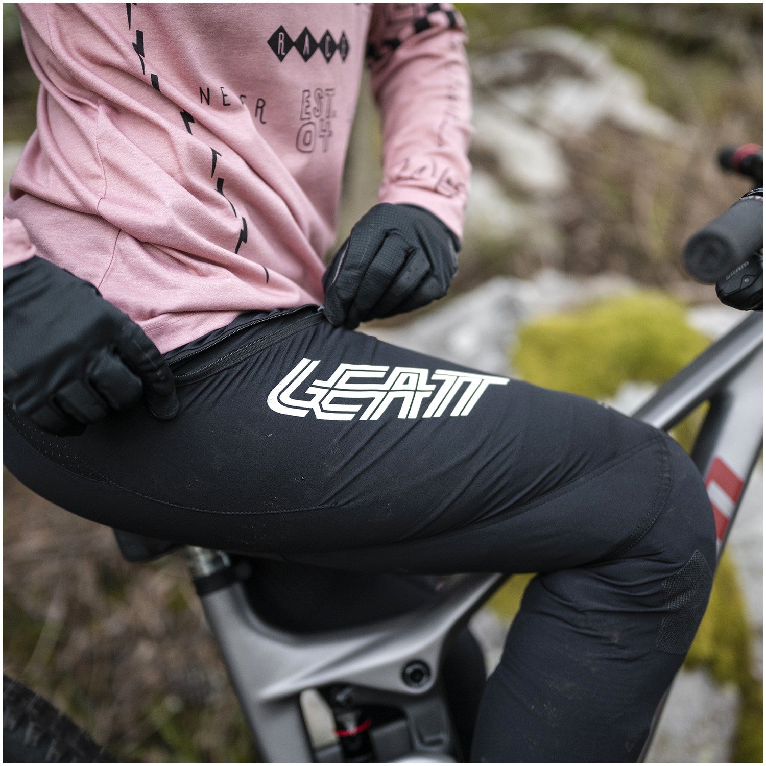 Pantalón Leatt MTB Mujer Gravity 3.0 Negro Racing XS 2US 34EU