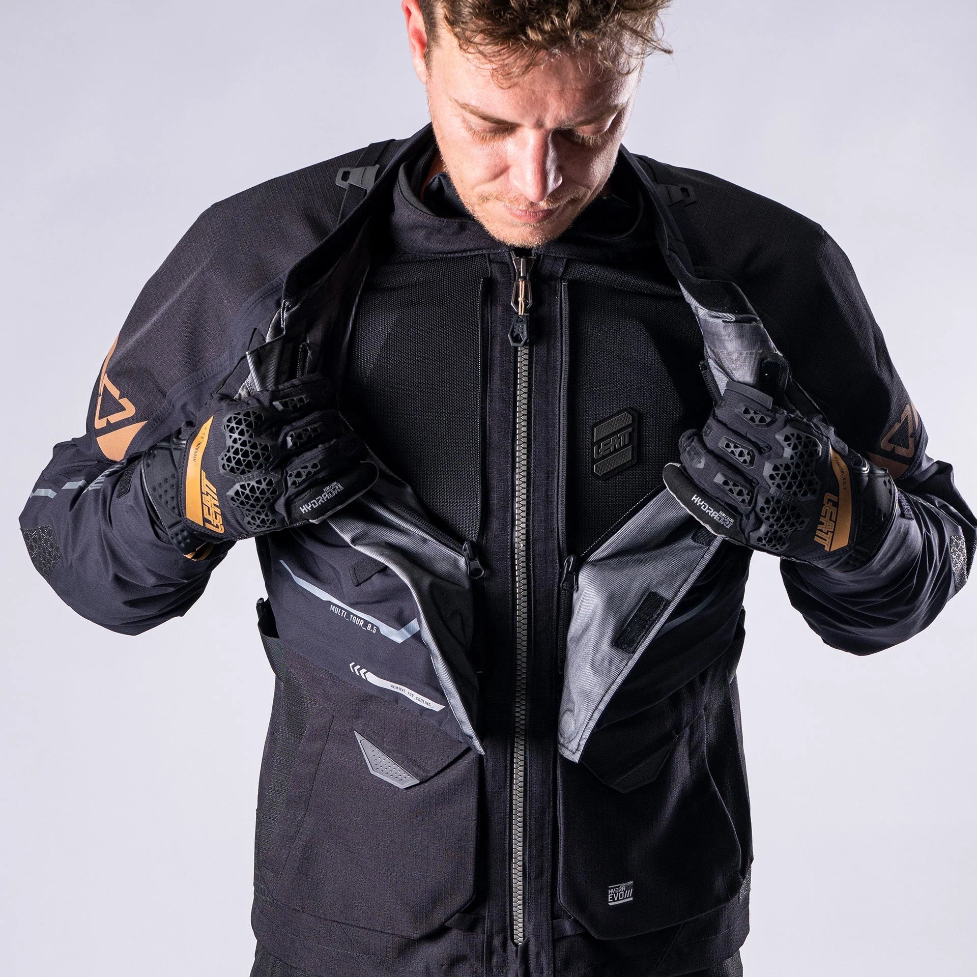 Chaqueta Leatt ADV Multitour 8.5 Stealth Black/Grey