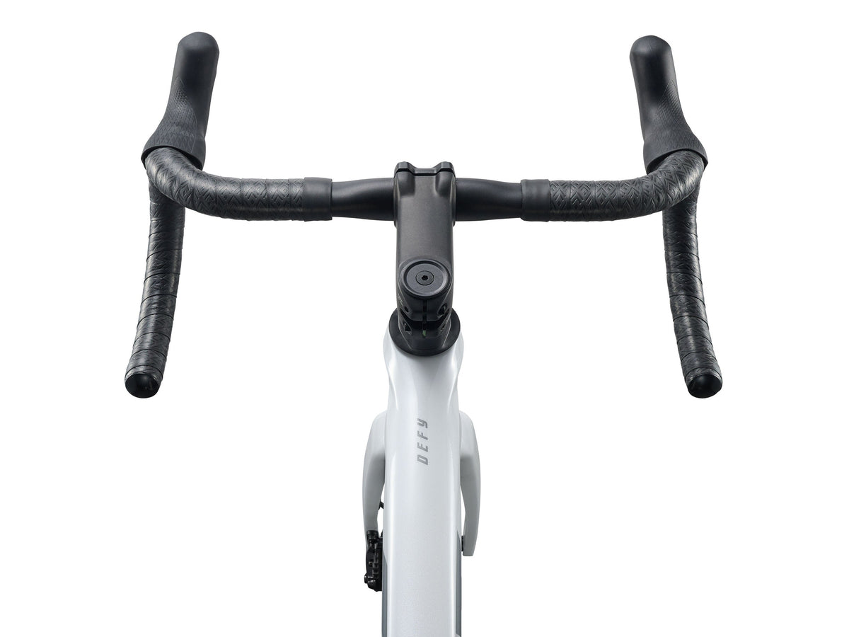 Bicicleta Giant Defy Advanced 2 Pearl White [Preventa Octubre 2026]