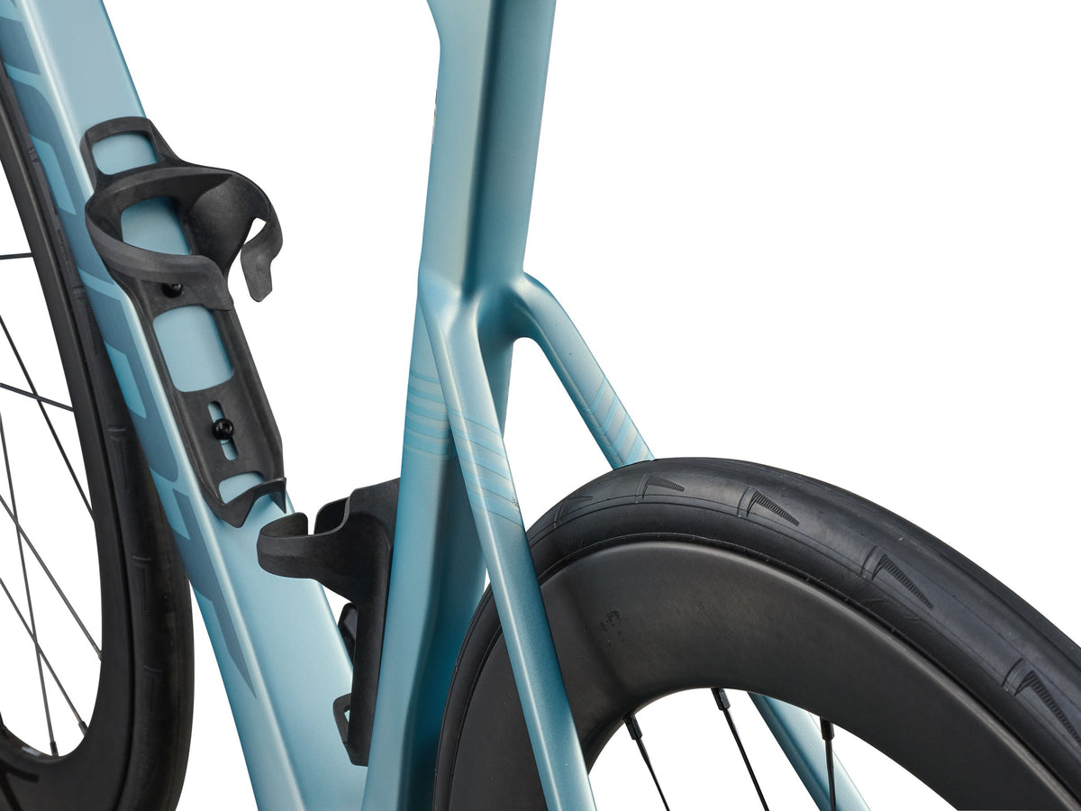Bicicleta Giant Propel Advanced Pro 1 Di2 Cryo Silver [Preventa Octubre 2026]