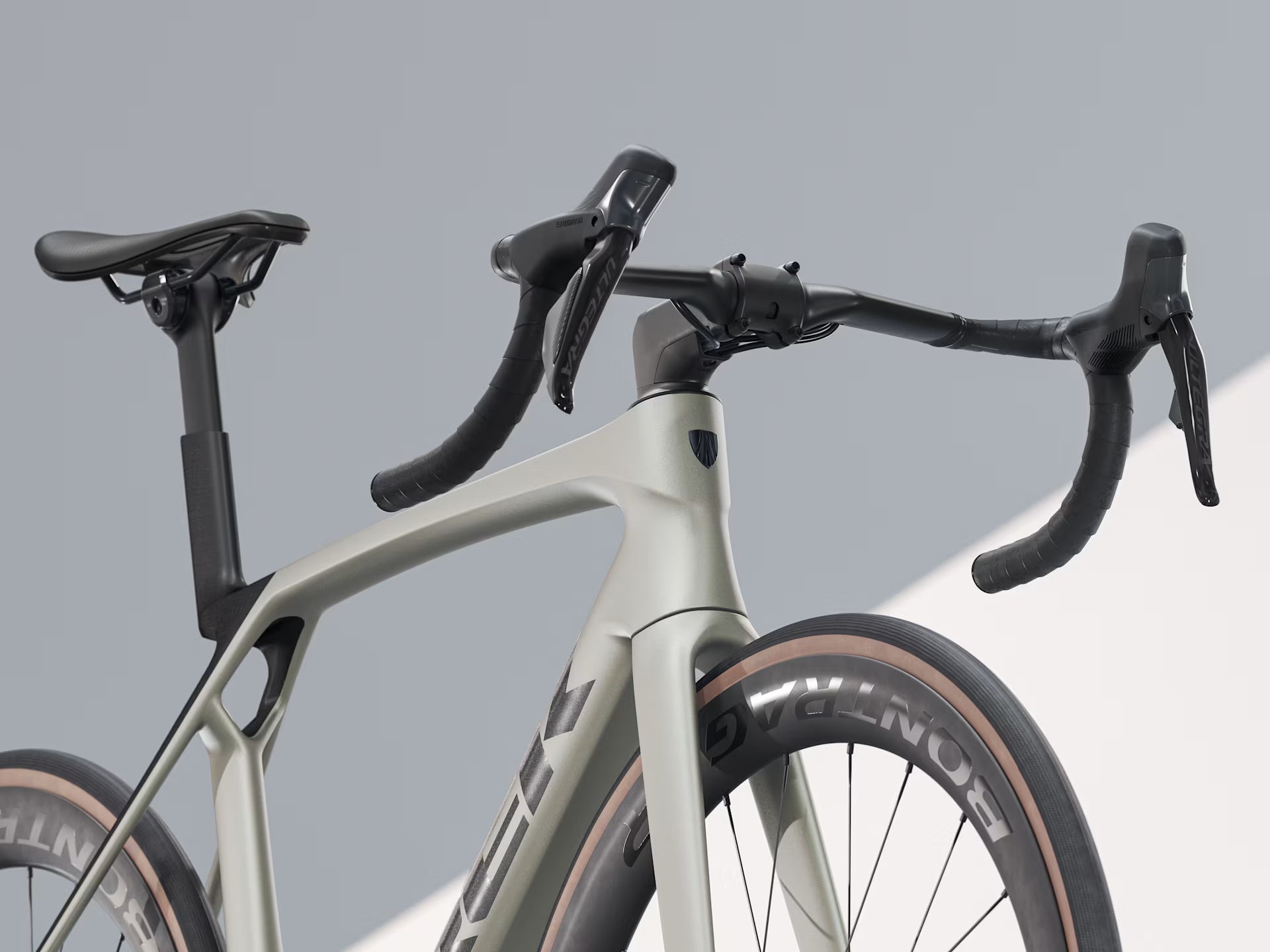 Bicicleta Ruta Trek Madone SL 7 Matte Lunar Silver 8va Gen
