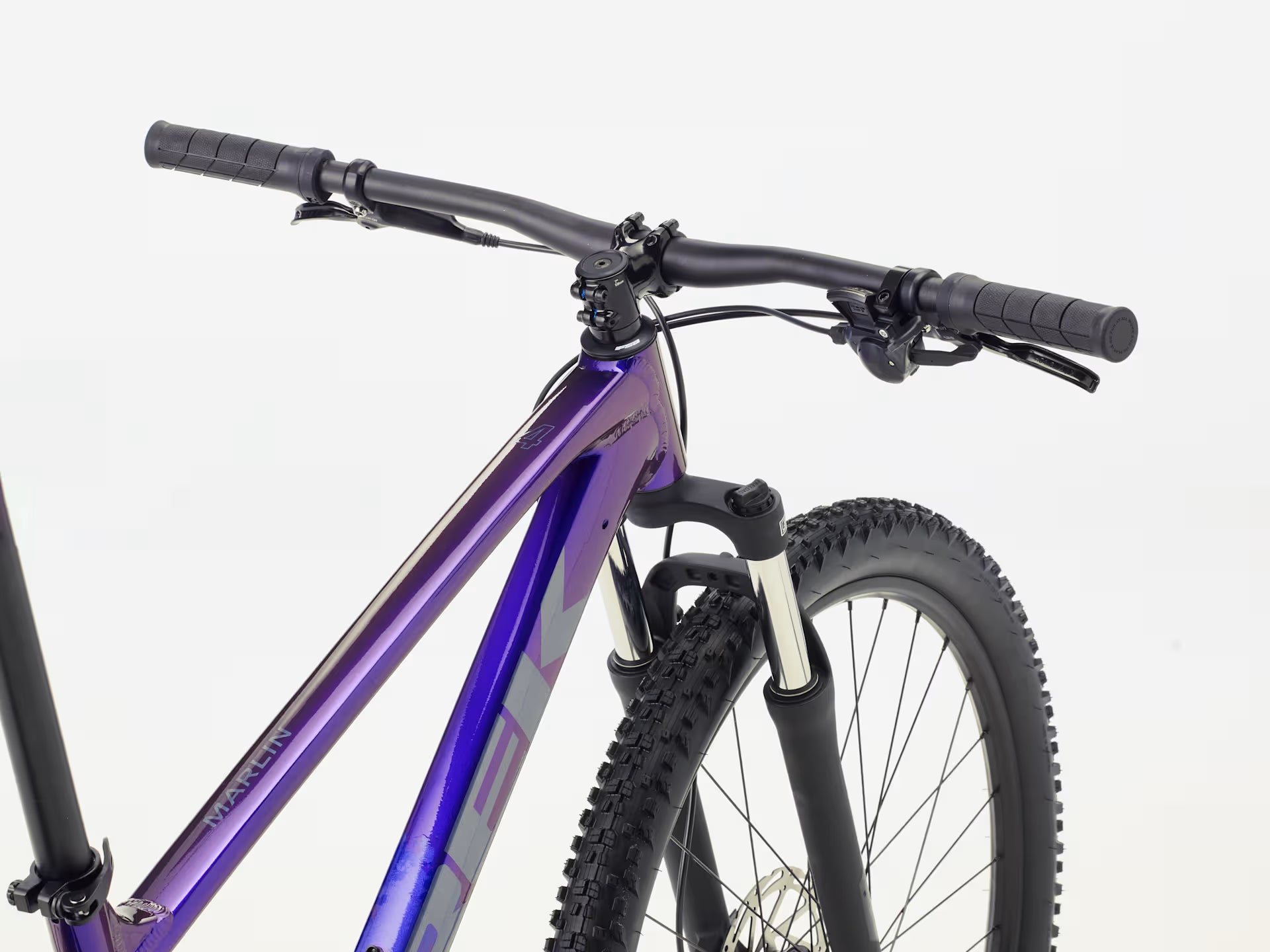 Bicicleta MTB Trek Marlin 4 Purpura Negro 3ra Gen My26