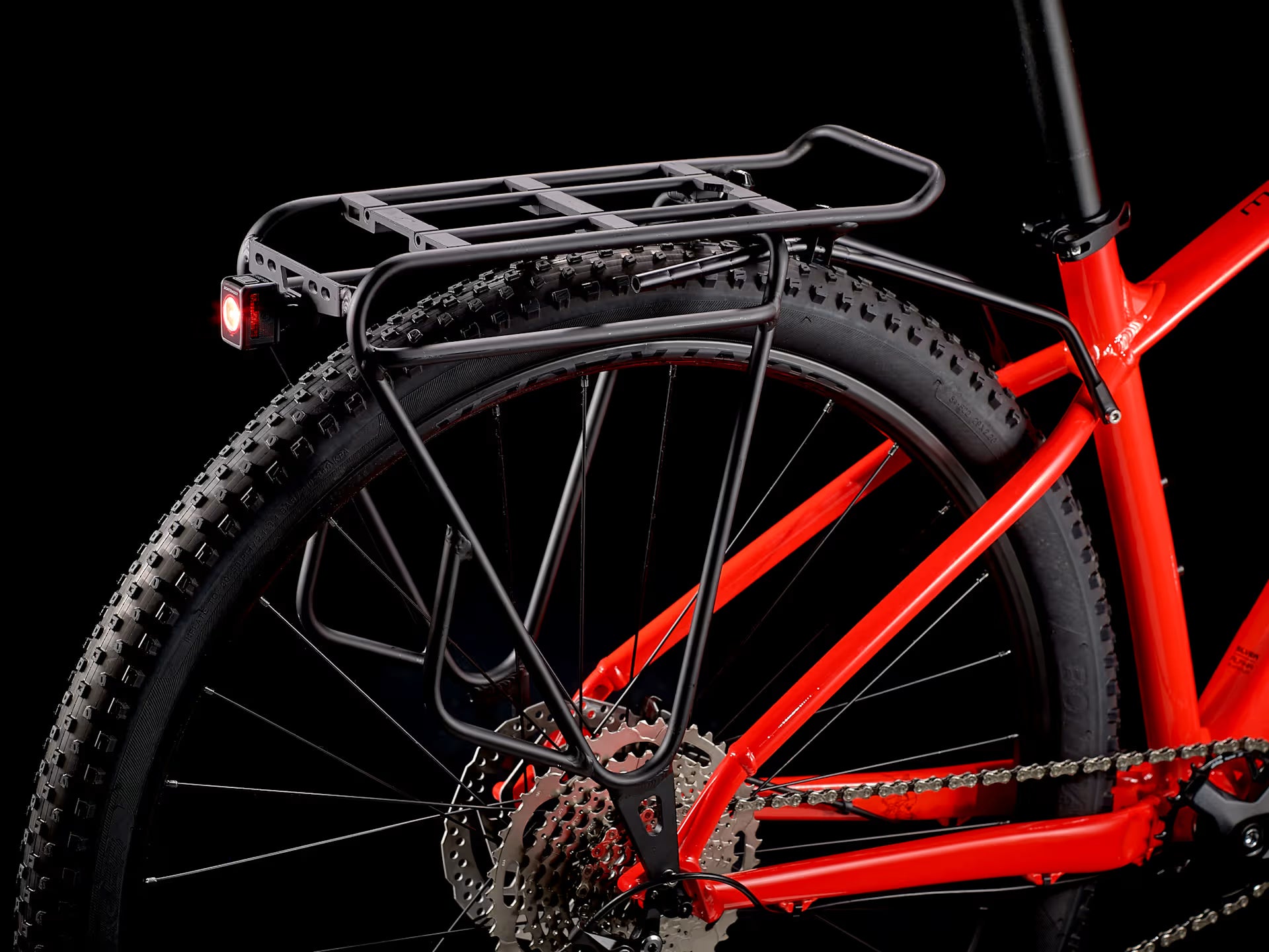 Bicicleta MTB Trek Marlin 7 Marigold Red Fade 2da Gen