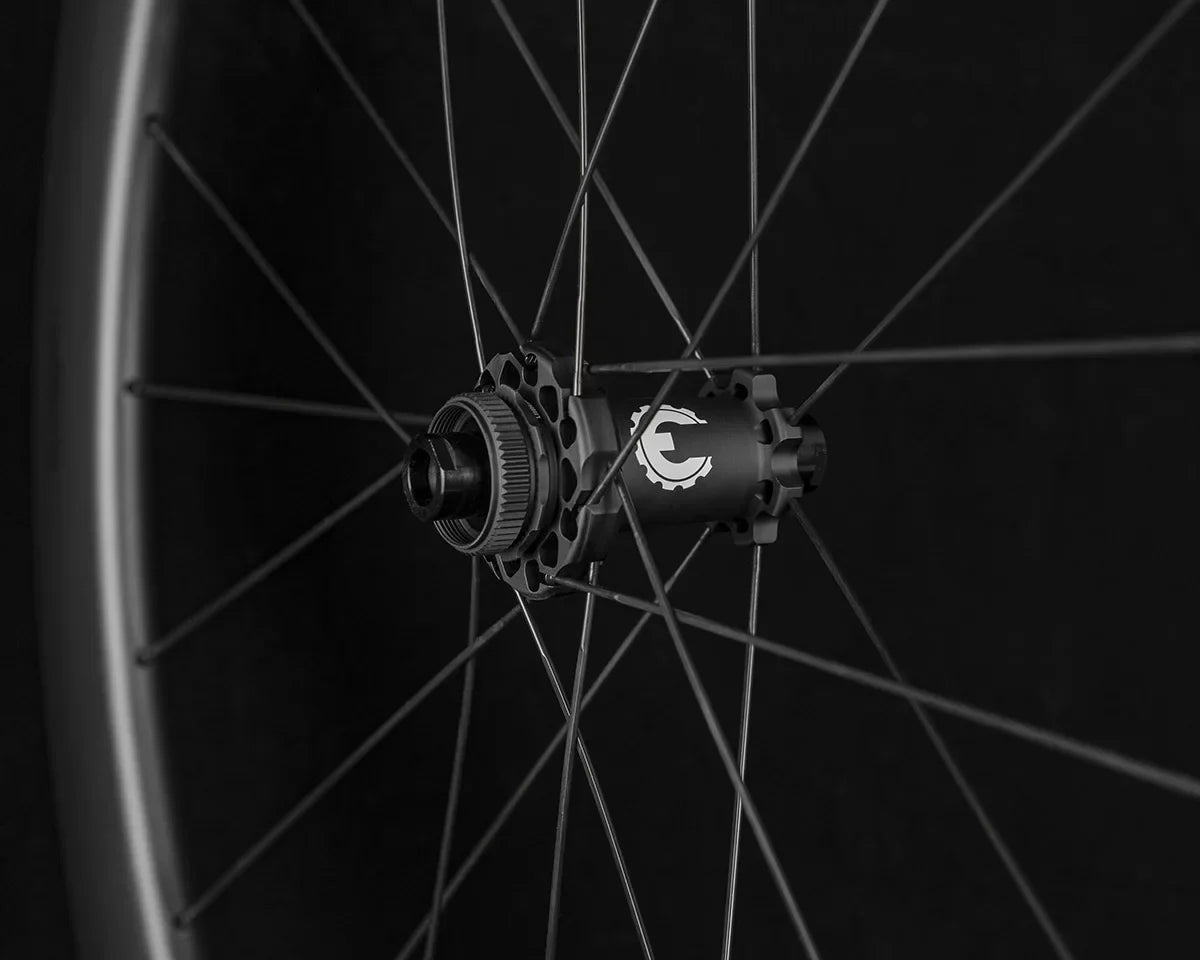 Juego de Ruedas Ruta Elite Wheels Marvel 38D [No incluye Núcleo]