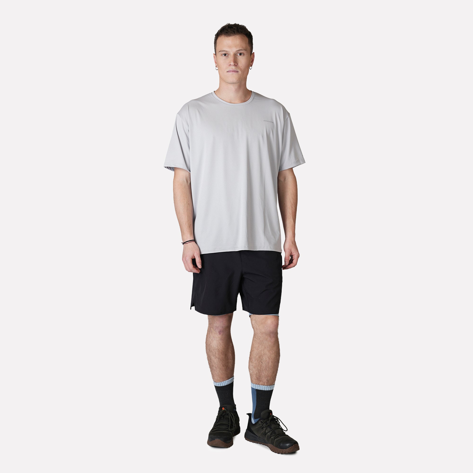 Polera deportiva Hombre Dinámica Dry Core Gris