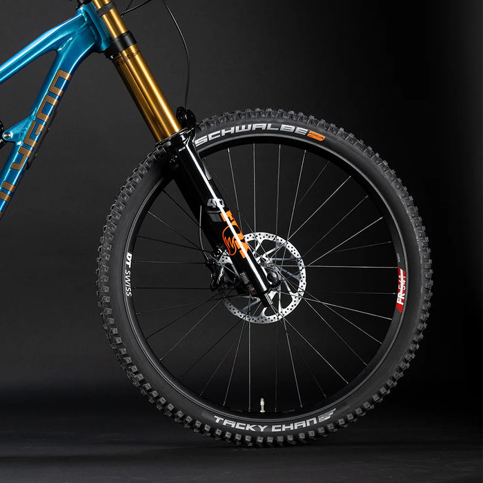 Devinci Chainsaw DH Black Fuzzy 2024