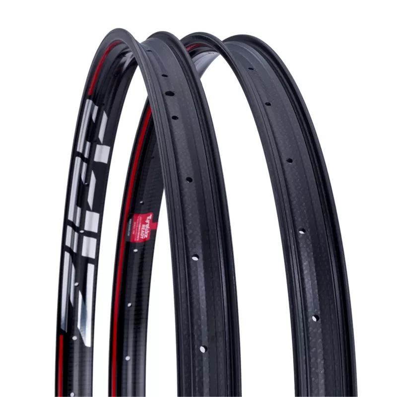 Llanta Zipp 3Zero Carbono 29" 32H Trasera