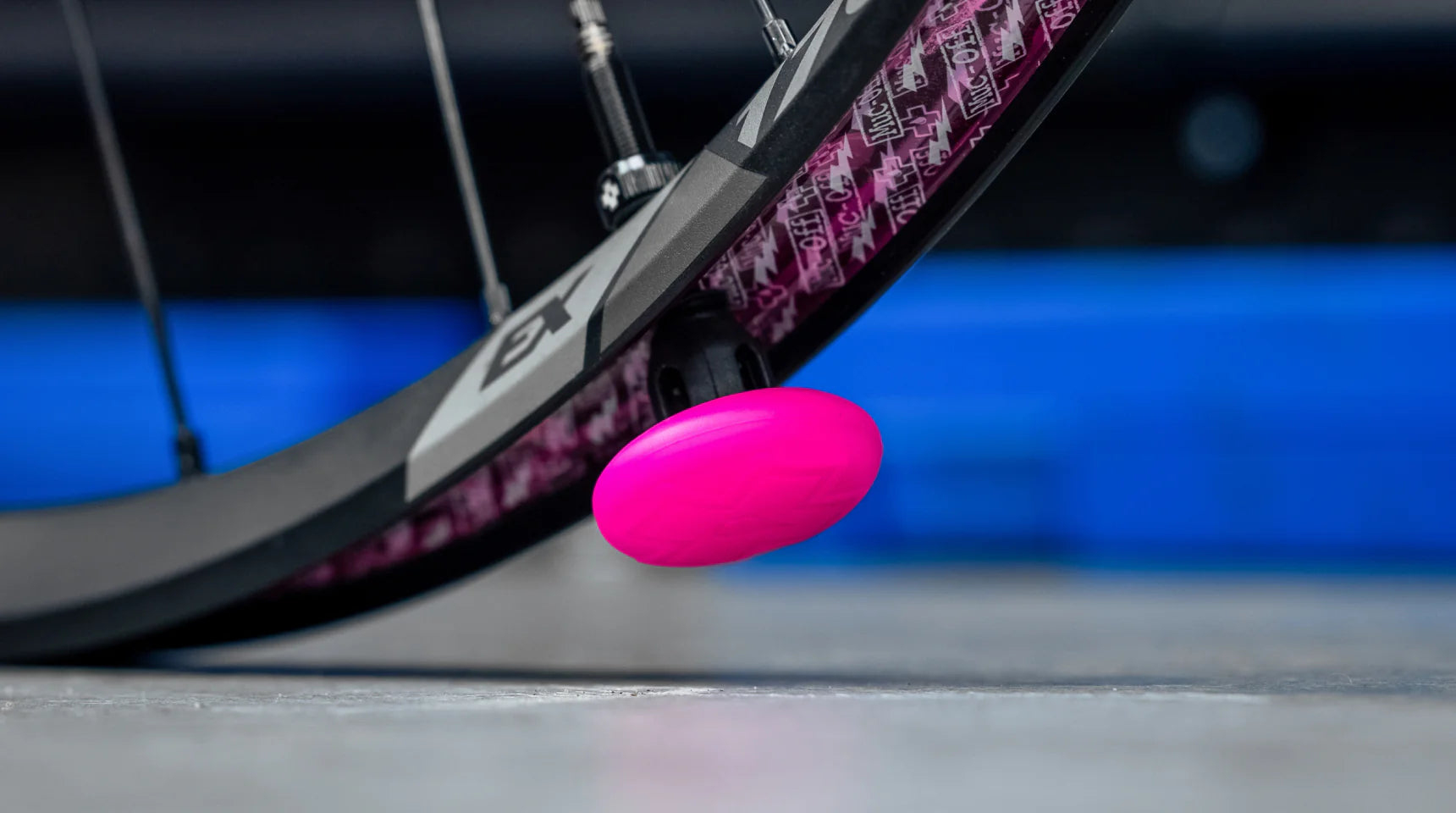Muc-Off Válvula Soporte Tubeless Secure - Rideshop