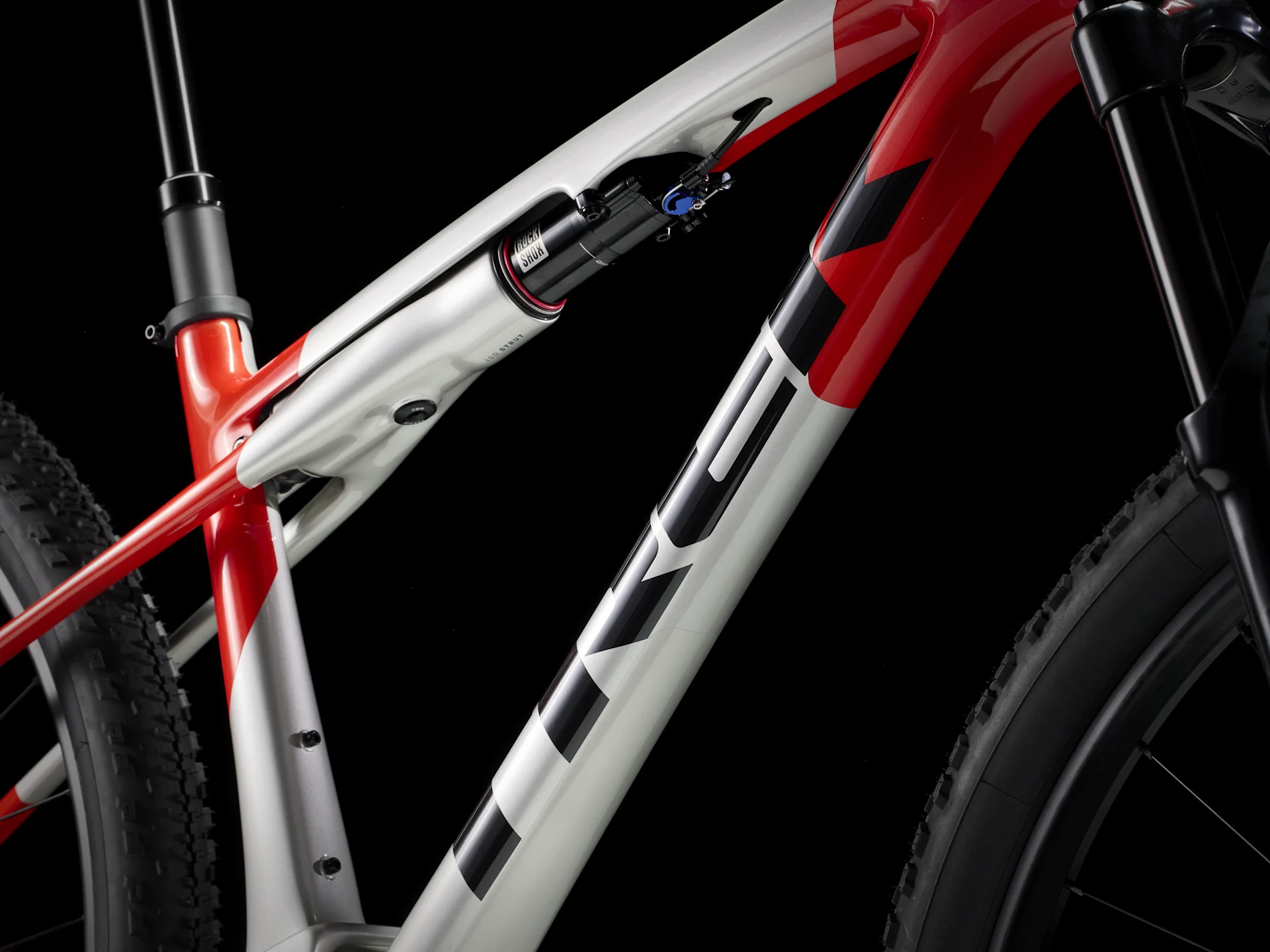 Bicicleta Cross Country Trek Supercaliber SL 9.6 Blanco/Rojo