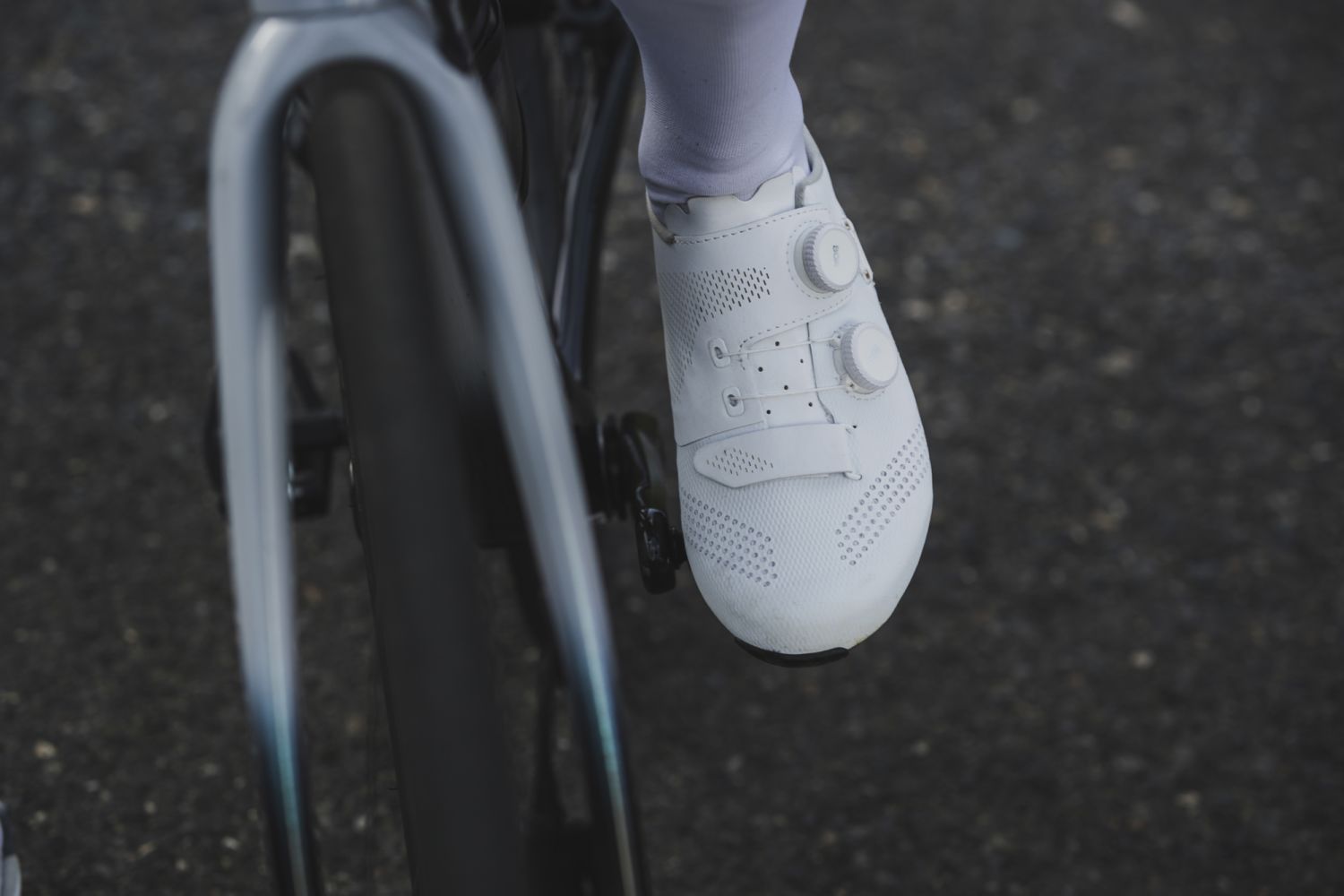 Giant Zapatilla Surge Elite White/Black - Rideshop