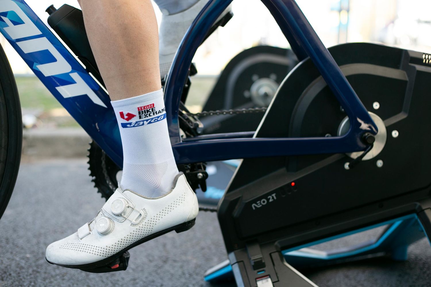 Giant Zapatilla Surge Elite White/Black - Rideshop