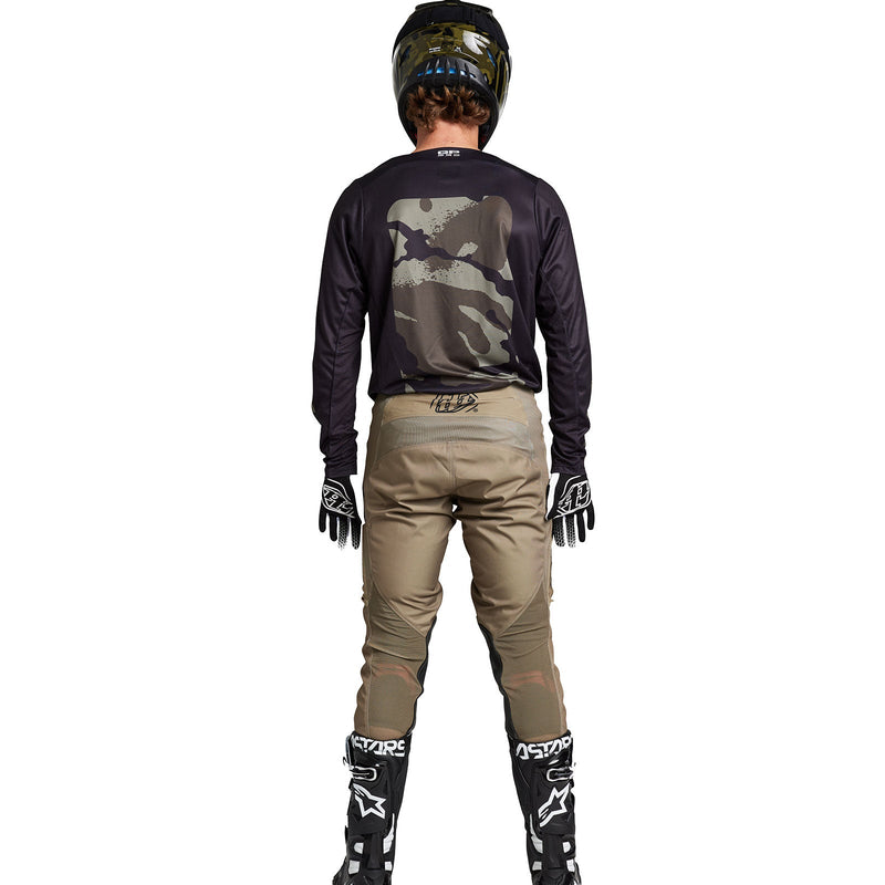 Troy Lee Designs Polera de Moto GP Pro Boxed Negro/Oliva - Rideshop