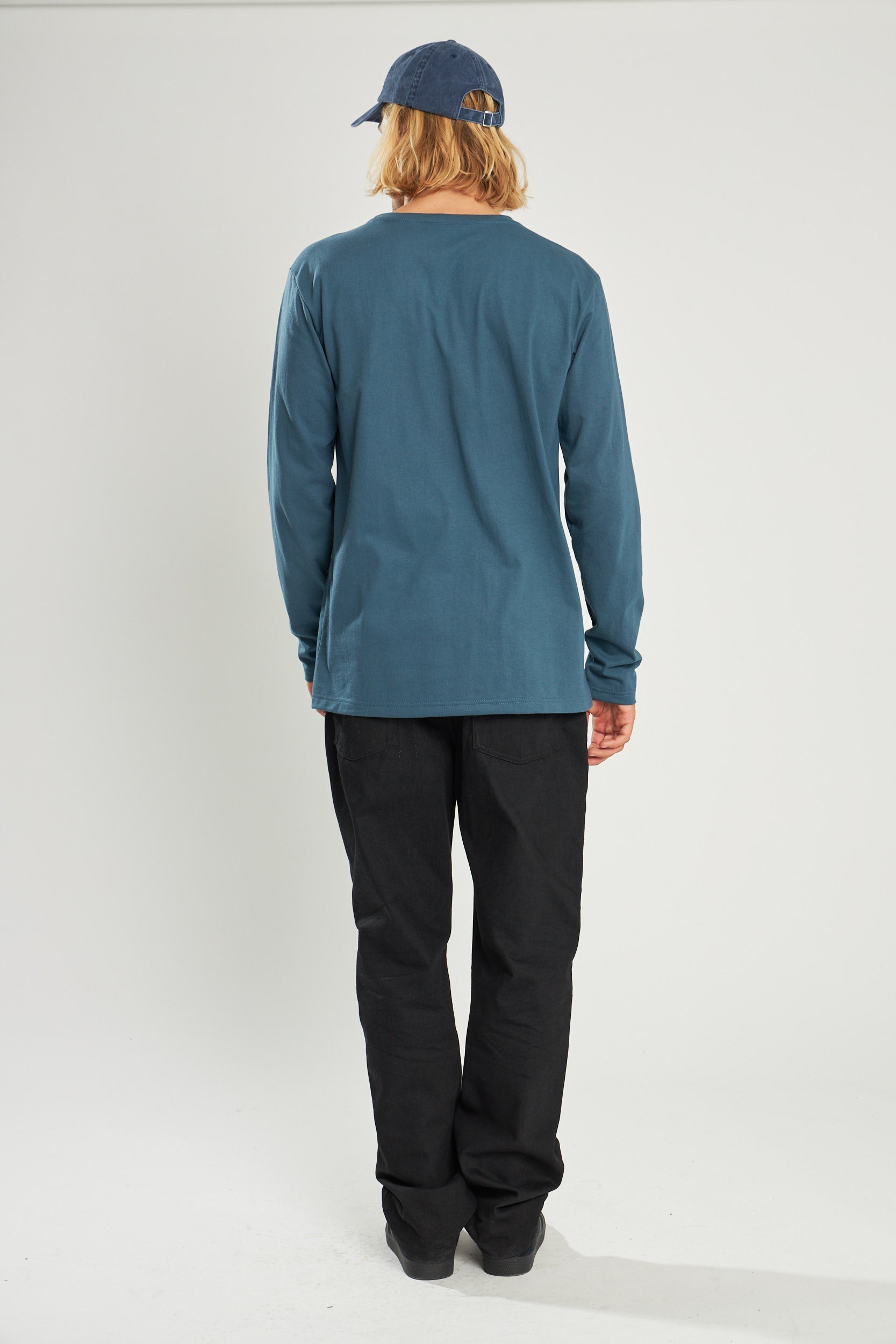 Polera Manga Larga Azul Bolsillo