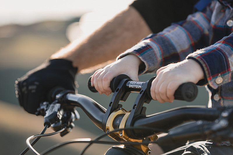 Combo Silla para Niños de Bicicleta Shotgun 2.0