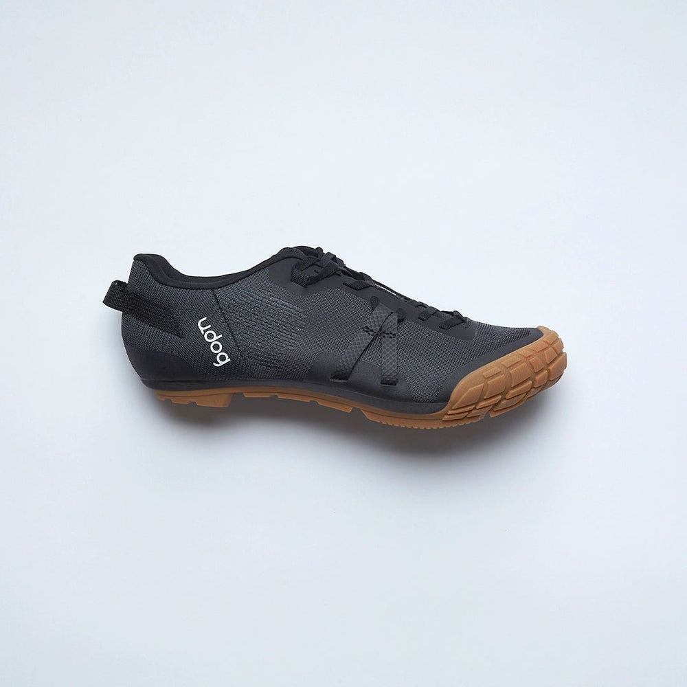 Zapatilla UDOG Distanza Cinder Black Carbon