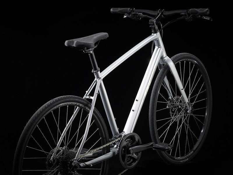 Trek Bicicleta Urbana FX 2 2022 Plata