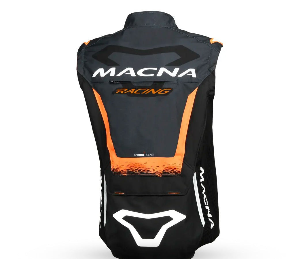 Chaqueta de enduro modelo Landmark. Color negro/naranjo | Macna