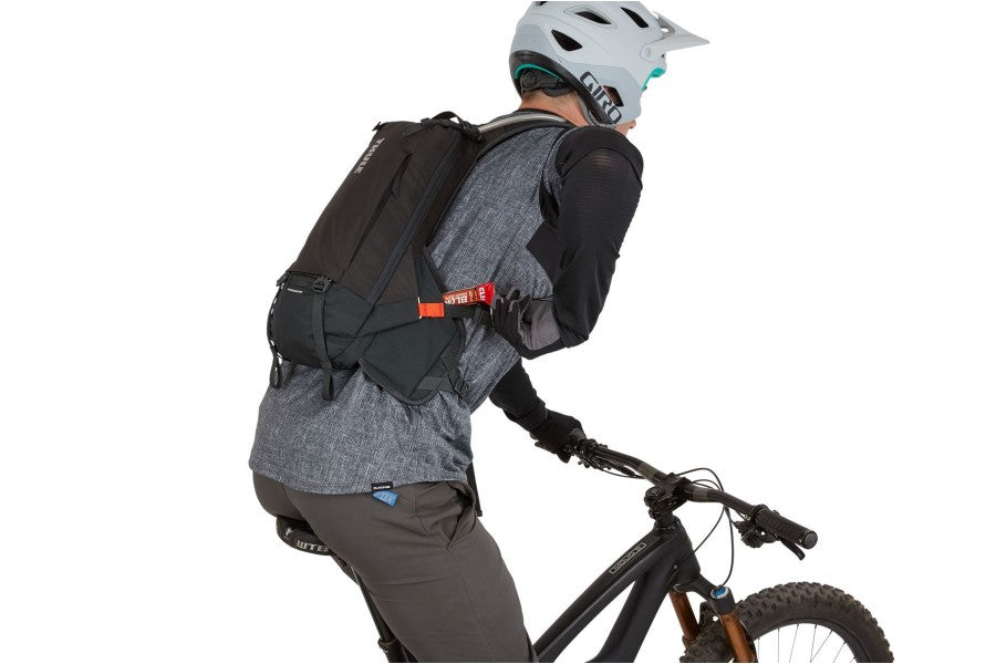 Thule Mochila Hidratación Rail Pro 8L | Covert - Rideshop