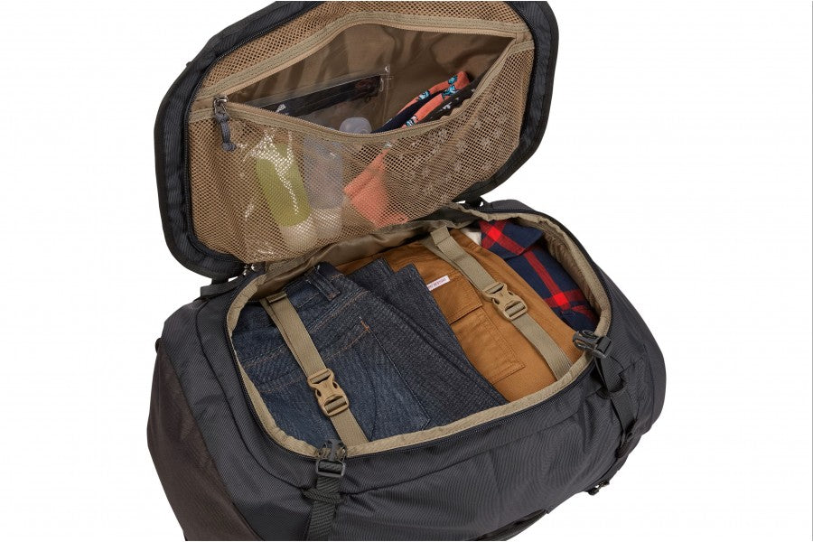 Mochila Thule Landmark 40L Dark Forest