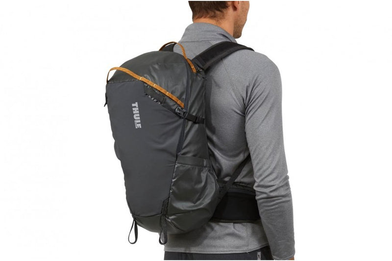 Thule Mochila Stir 25L Gris Obsidian - Rideshop