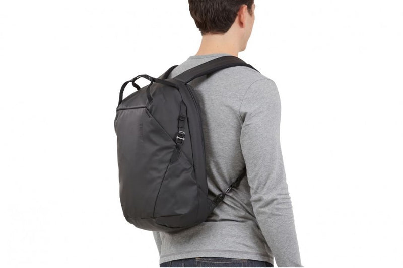 Thule Mochila Tact 16L | Black - Rideshop