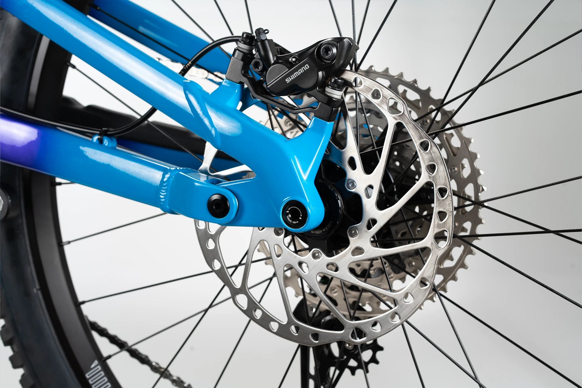 Bicicleta Norco Shore A2 27.5" Morado/Rosado