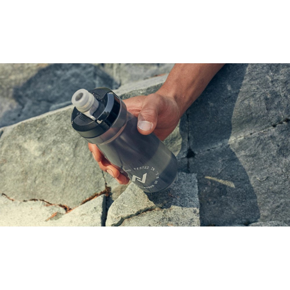 Botella De Agua Seal 21 Oz Gris Norco