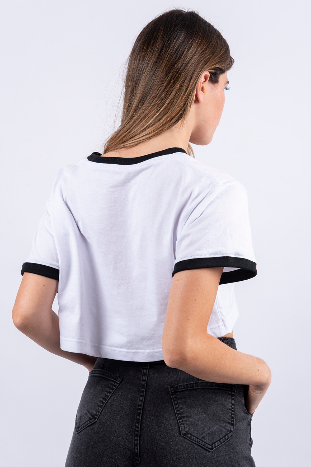 Polera Blanca Manga Corta Lisa