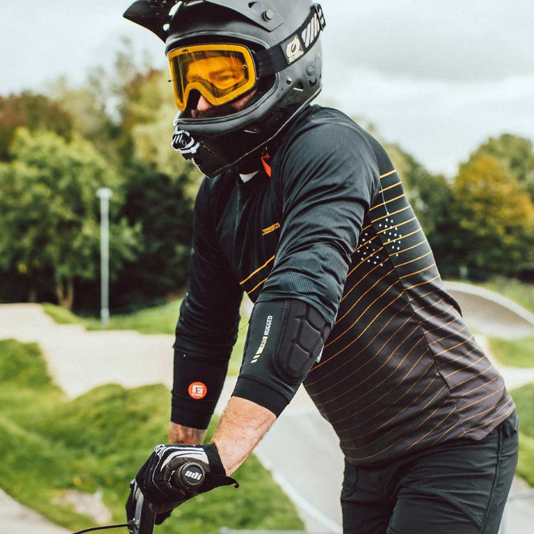 Codera G-Form Pro Rugged Black/Blue - Rideshop