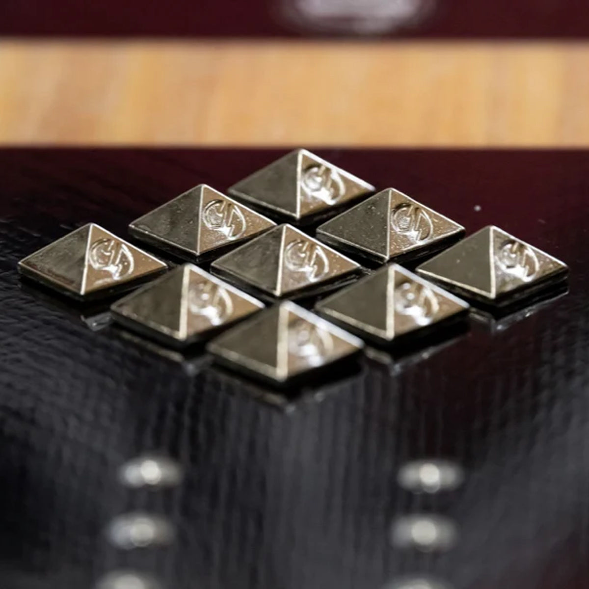Stomp Pad ONE BALL Punker Studs