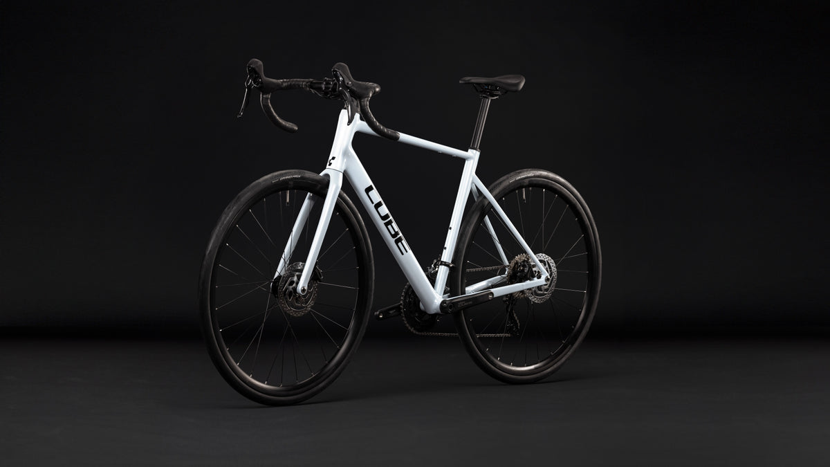 Bicicleta Ruta Cube Attain Race Glacier´n´Black | Preventa - Entrega Febrero 2027