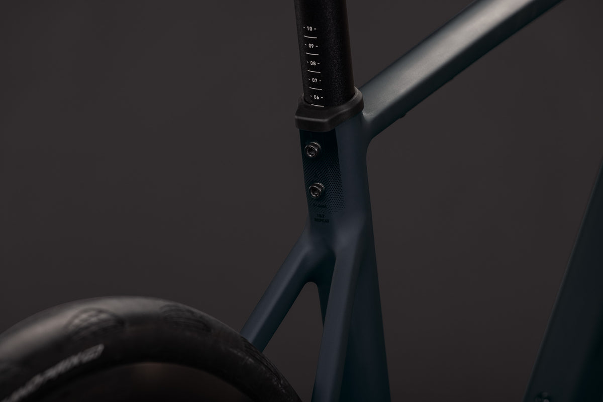 Bicicleta Ruta Cube Attain SLX black´n´chrome | Preventa - Entrega Febrero 2027