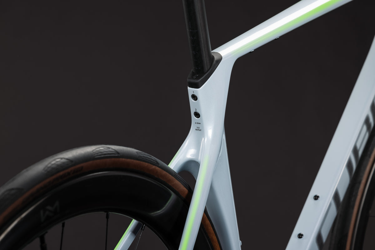 Bicicleta Ruta Cube Agree C:62 EX glacier´n´black  | Preventa - Entrega Febrero 2027